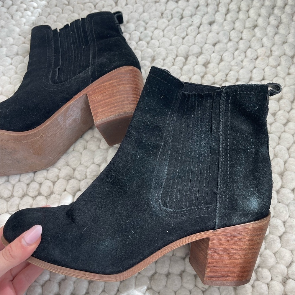Sam Edelman Black Suede Ankle Boots - Picture 2 of 7